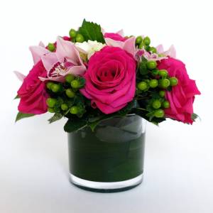 Розовые лепестки