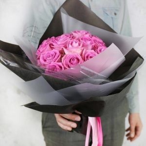 Букет из 15 розовых роз