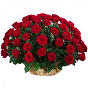 Корзина из 101 бордовой розы «Гран - при»