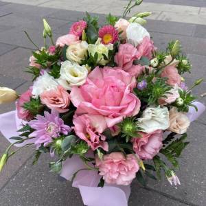 Букет с астрами "Алиса"